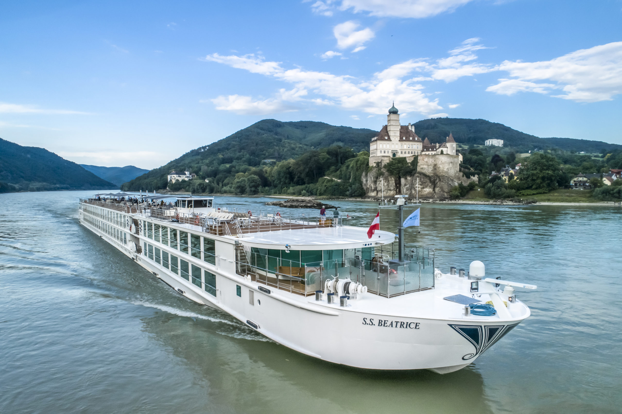 Uniworld Boutique River Cruises has announced a new itinerary for 2022 and a new pre-cruise extension in celebration of the Oberammergau Passion Play. 