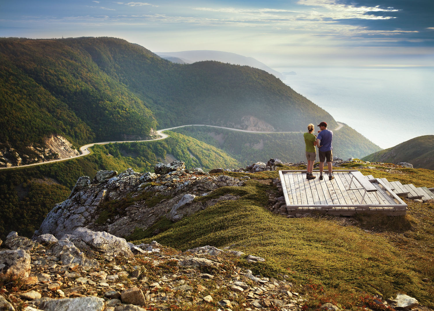 Eager to hit the open road? There's nothing like a road trip to explore new destinations and Canada's Atlantic Coast offers mesmerizing landscapes and eclectic corners waiting to be discovered. 