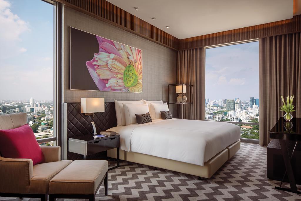 One of the most innovative hotels in the Thai capital, 137 Pillars Suites & Residences Bangkok combines the timeless grace of the group’s iconic Chiang Mai property with an unashamedly contemporary urban flare.