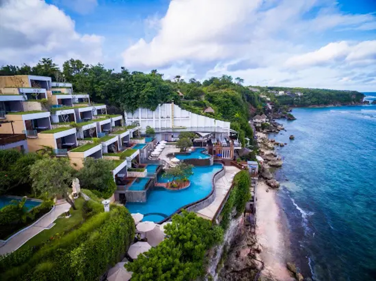 Anantara Uluwatu Bali Resort is one of the island’s Grande Dame retreats, with elegant, private suites and epic sunset vistas.