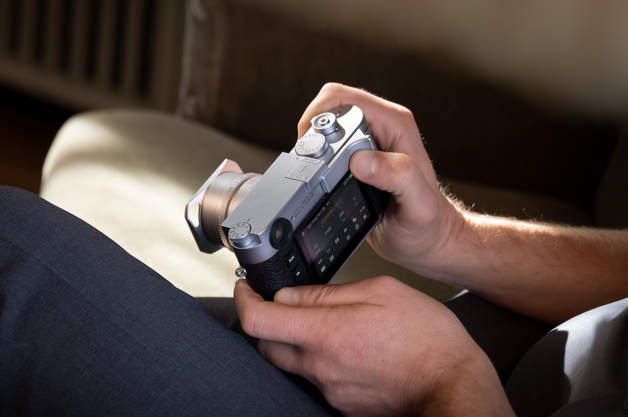 The new Leica M11 combines the experience of traditional rangefinder photography with contemporary camera technology, delivering a maximum of flexibility to every photographer.